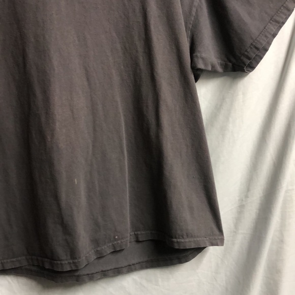 Mens 2XL gray shirt has bleach spots - Picture 4 of 7
